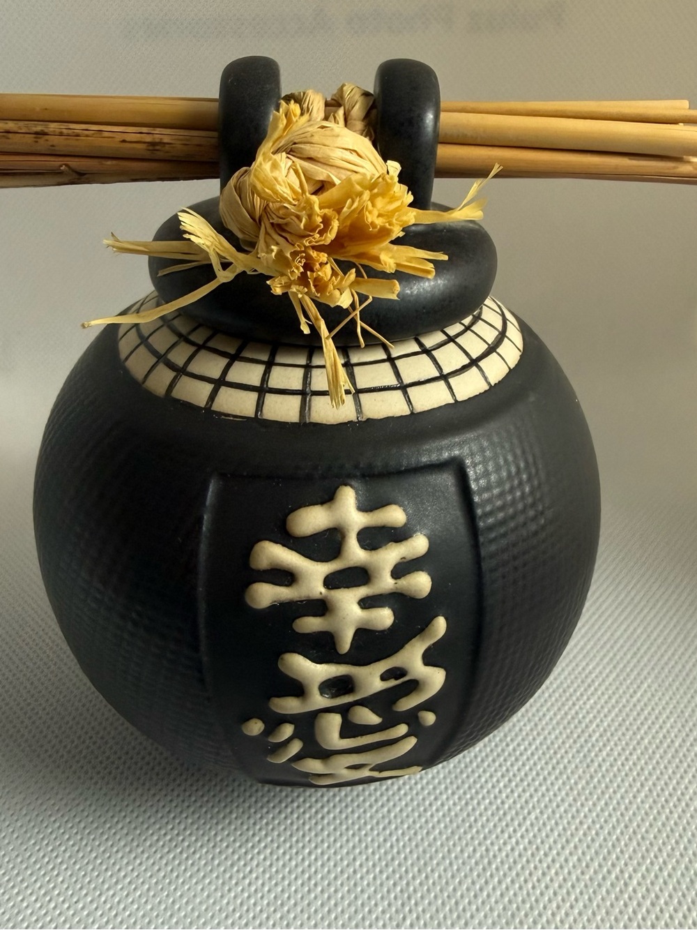 Zen Decor Japanese Wishing Pot unique ceramic collectible T694